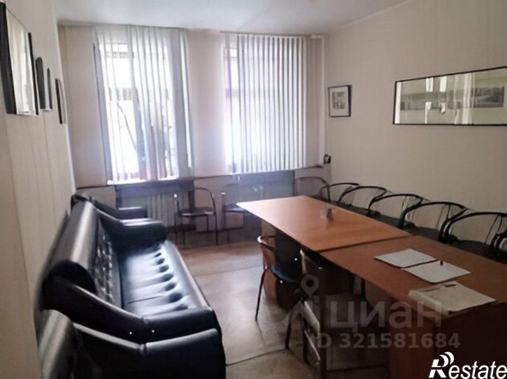 Помещение свободного назначения Брестская улица, 14,  д. 14