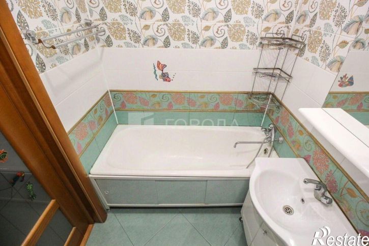 3-комн квартира улица Папанинцев, 117,  д. 117