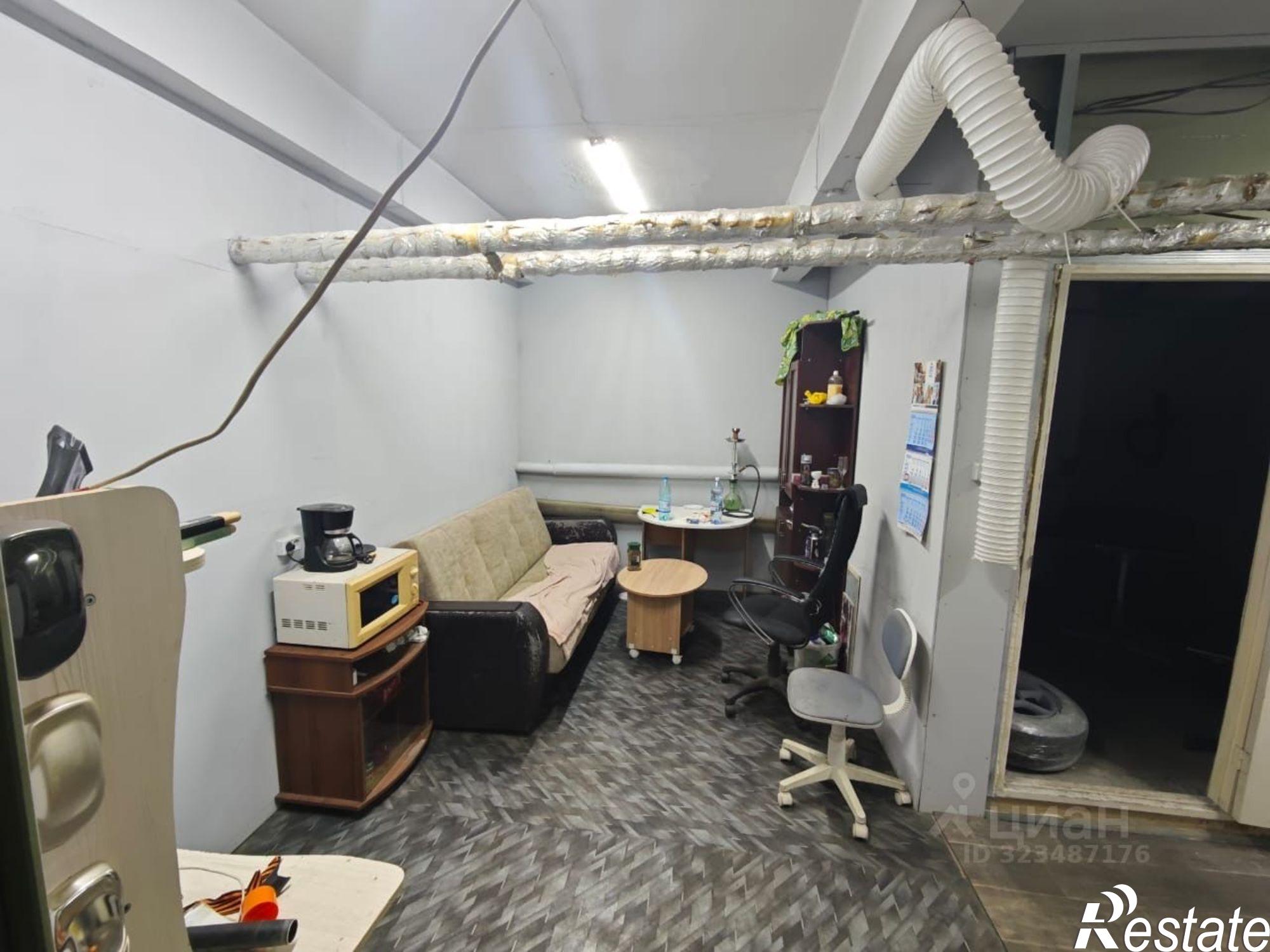 Купить помещение свободного назначения за 2 492 600 рублей на пр-кт Калинина, 18