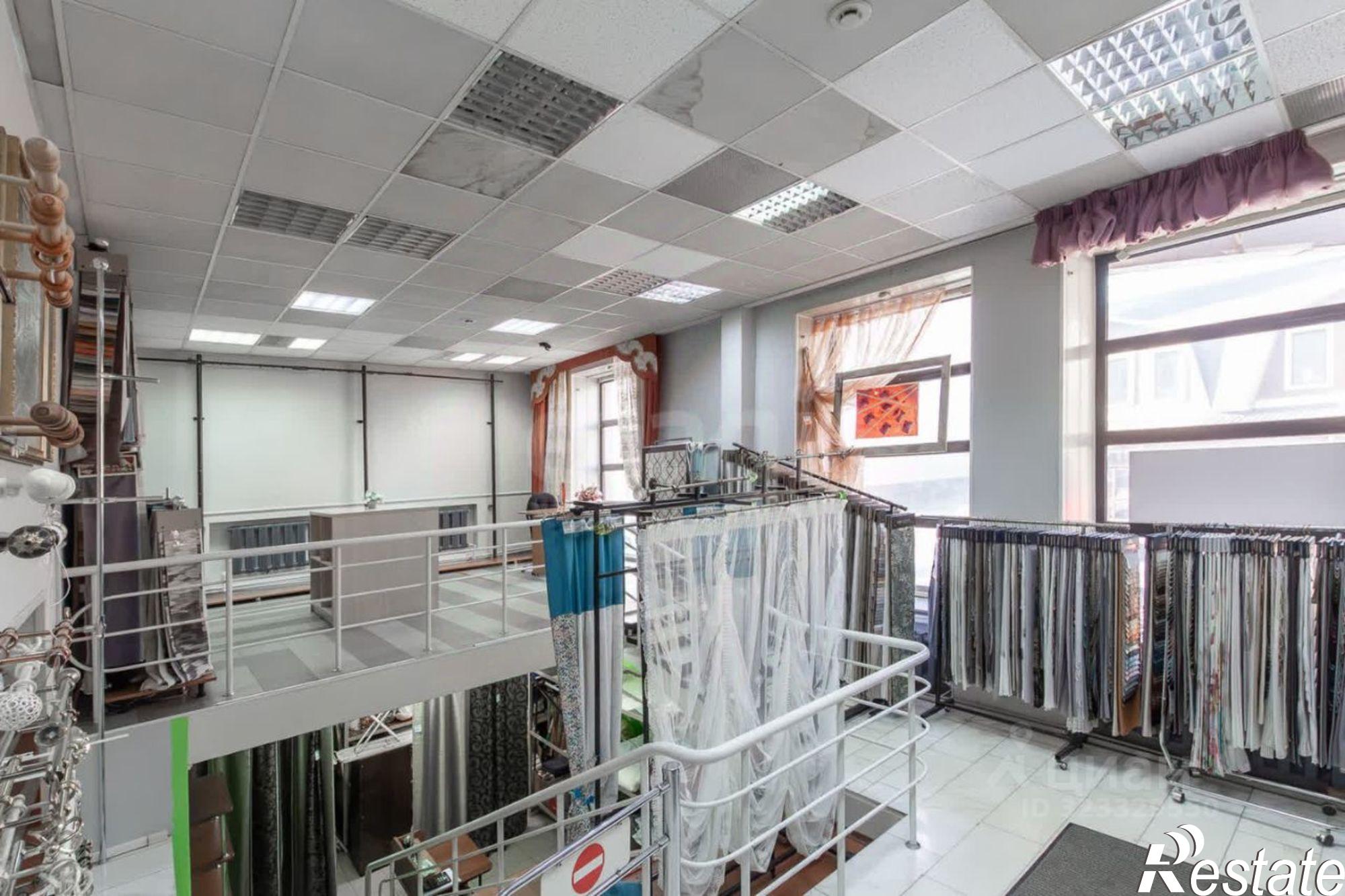 Купить помещение свободного назначения за 11 677 700 рублей на Социалистический пр-кт, 28