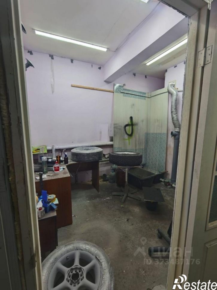 Помещение свободного назначения пр-кт Калинина, 18,  д. 18