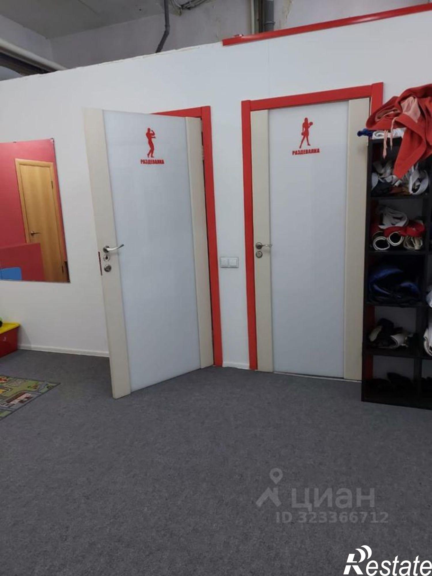 Купить помещение свободного назначения за 10 000 300 рублей на Павловский тракт, 80