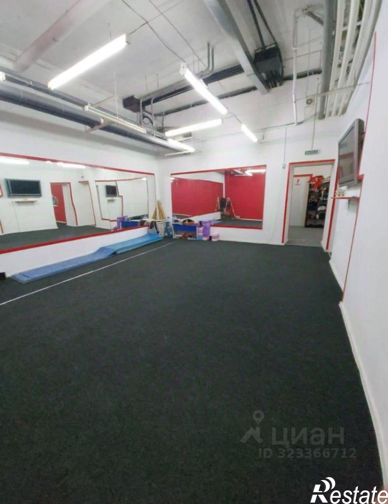 Купить помещение свободного назначения за 10 000 300 рублей на Павловский тракт, 80