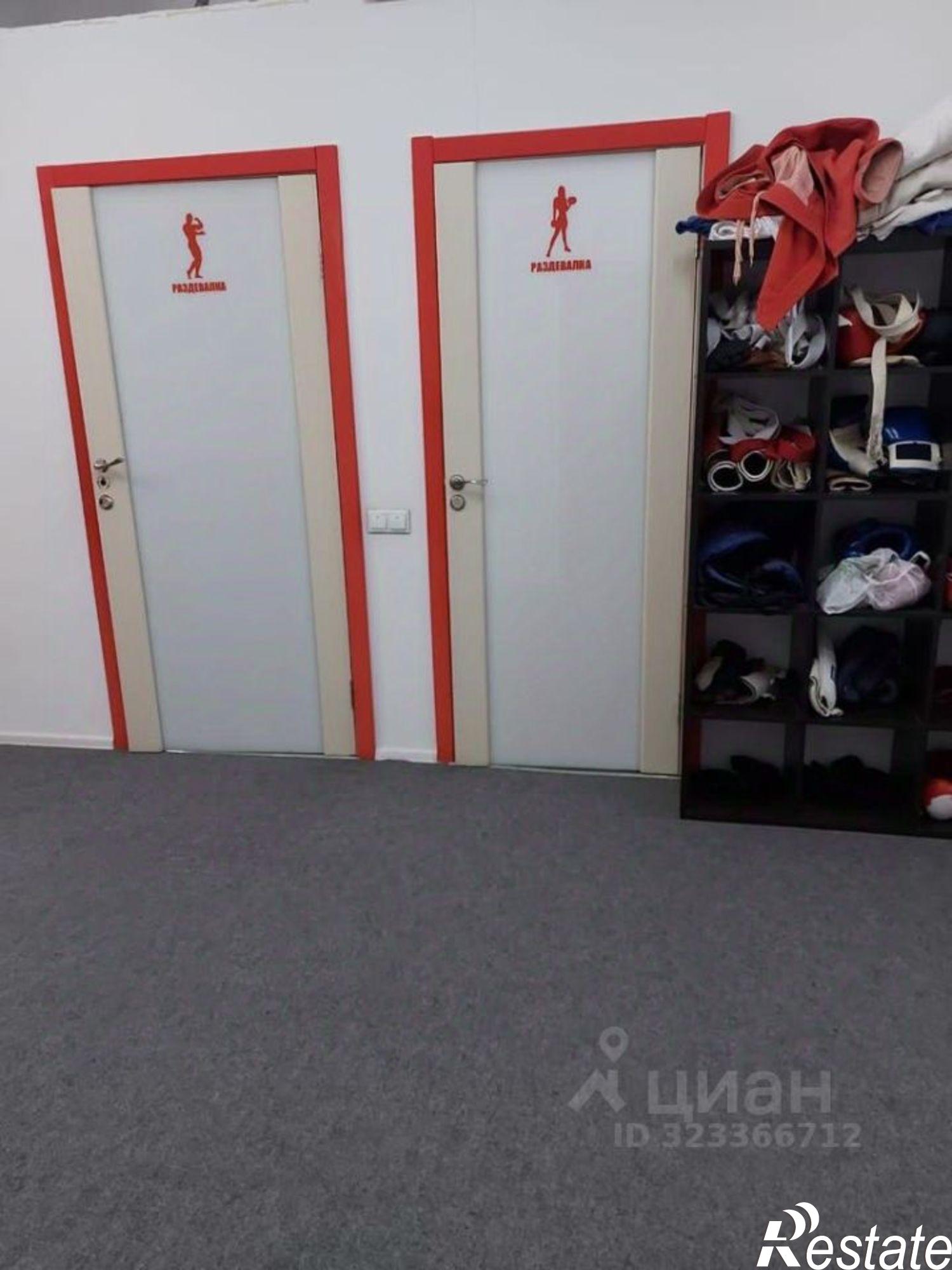 Купить помещение свободного назначения за 10 000 300 рублей на Павловский тракт, 80