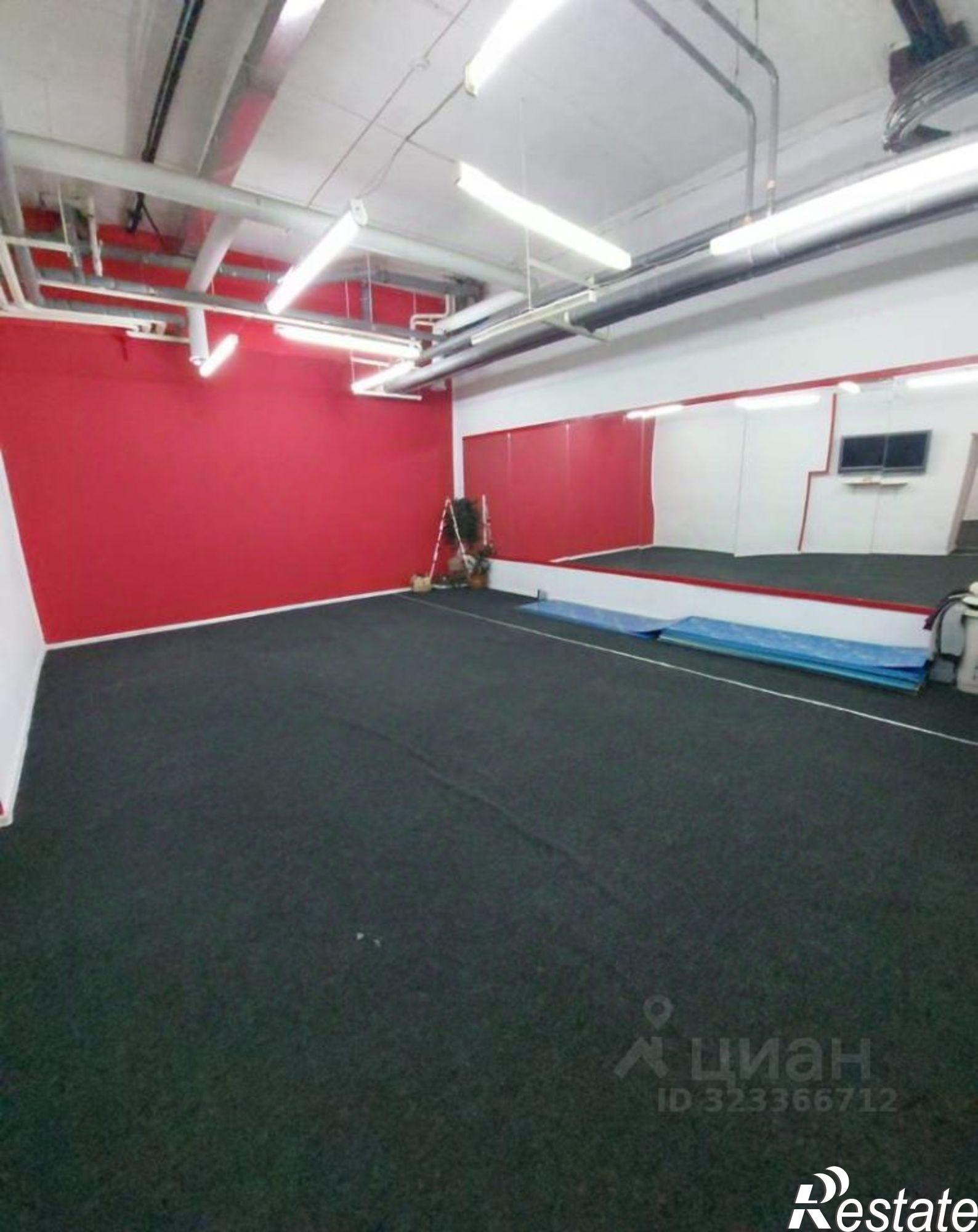 Купить помещение свободного назначения за 10 000 300 рублей на Павловский тракт, 80