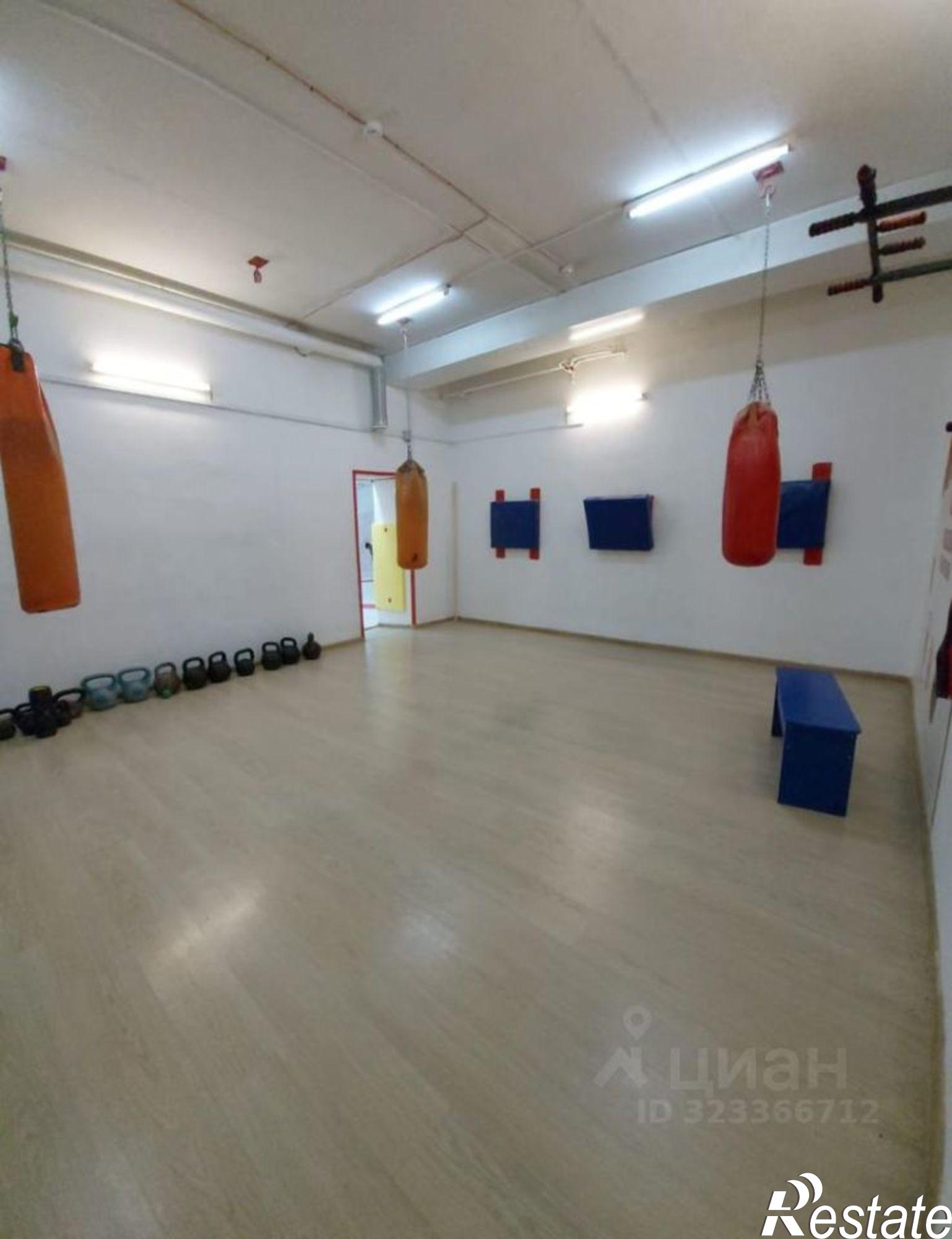 Купить помещение свободного назначения за 10 000 300 рублей на Павловский тракт, 80