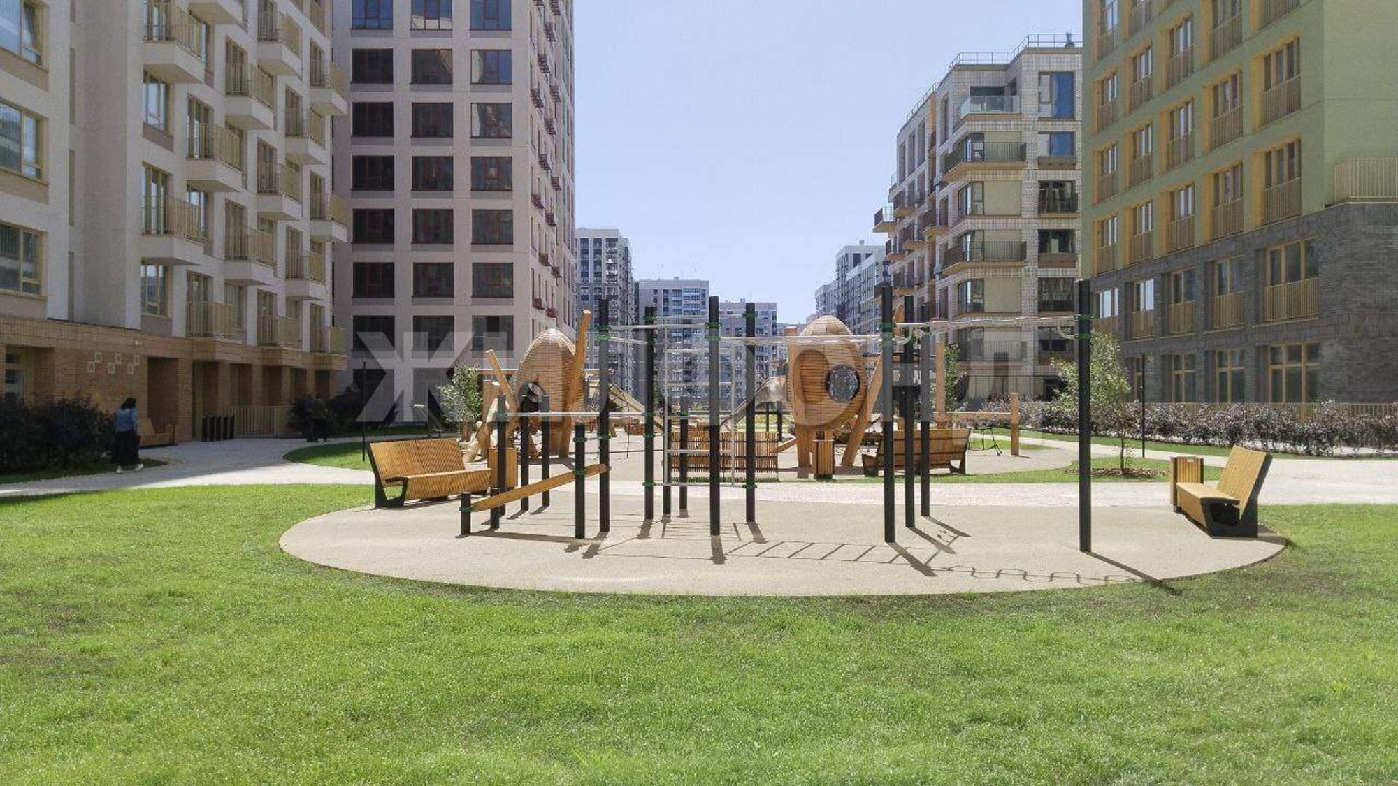 Купить студию за 4 350 000 рублей на им В.Т.Христенко улица, д.зд1