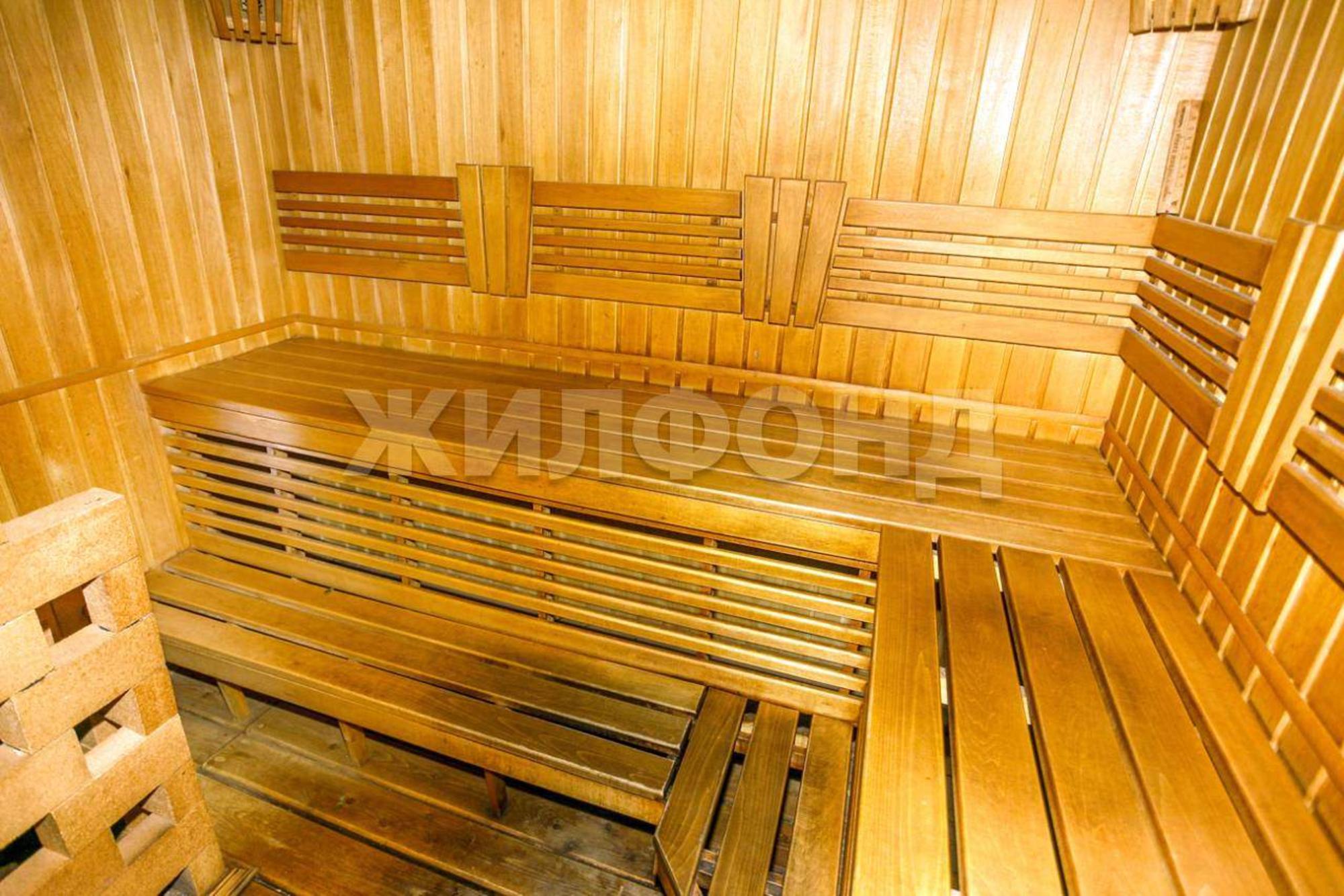 Купить дачу, дом, коттедж за 18 650 000 рублей на Морская улица