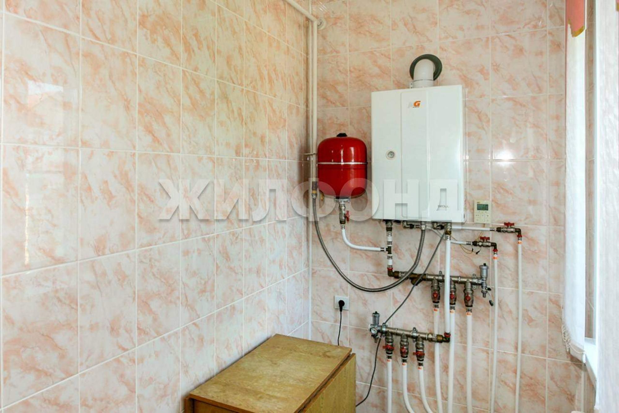 Купить дачу, дом, коттедж за 18 650 000 рублей на Морская улица