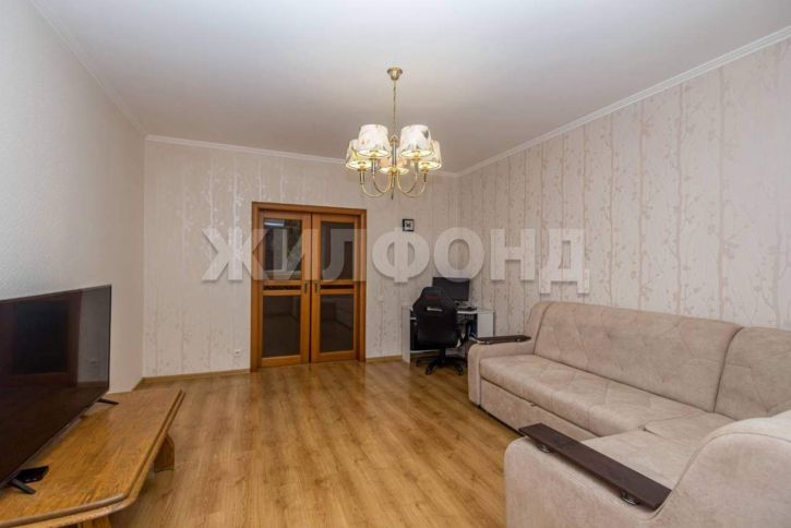 2-комн квартира Антона Петрова улица, д.247а