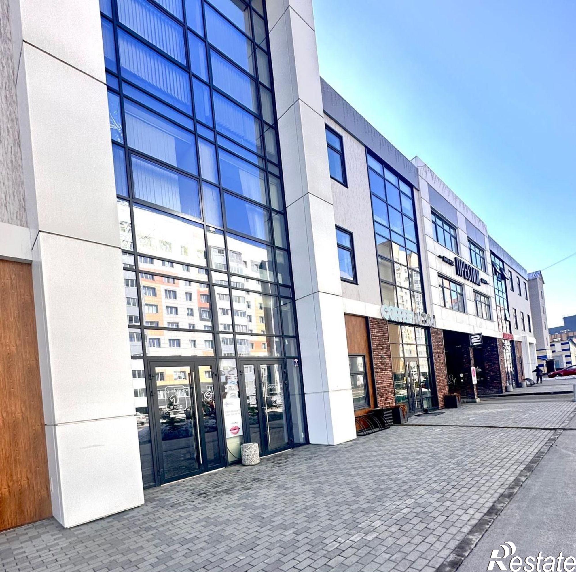 Купить помещение свободного назначения за 13 000 100 рублей на Сиреневая улица, 23/1