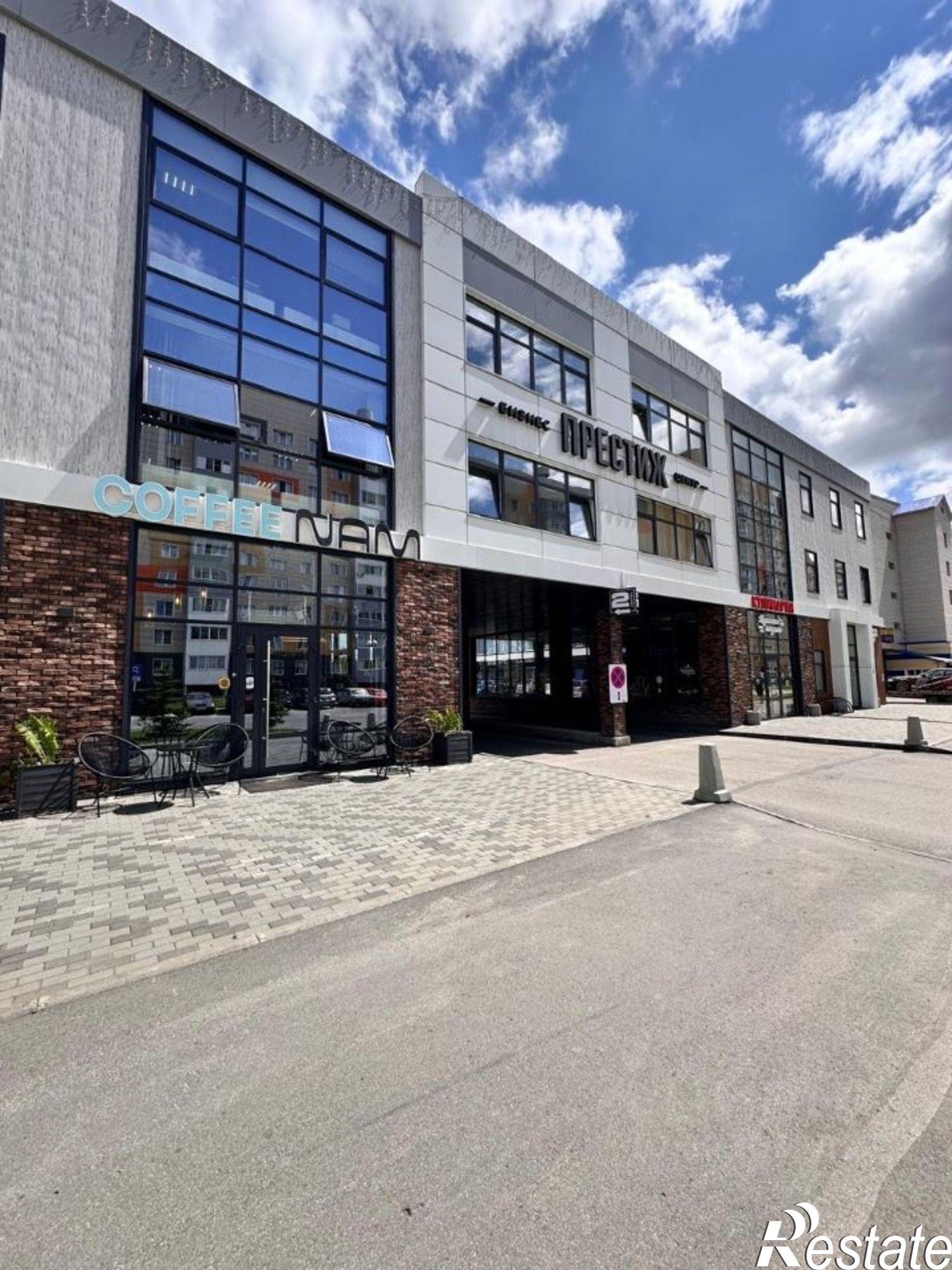 Купить помещение свободного назначения за 13 000 100 рублей на Сиреневая улица, 23/1