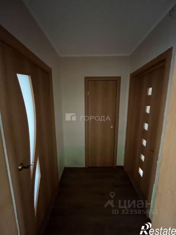 3-комн квартира улица Гущина, 160,  д. 160