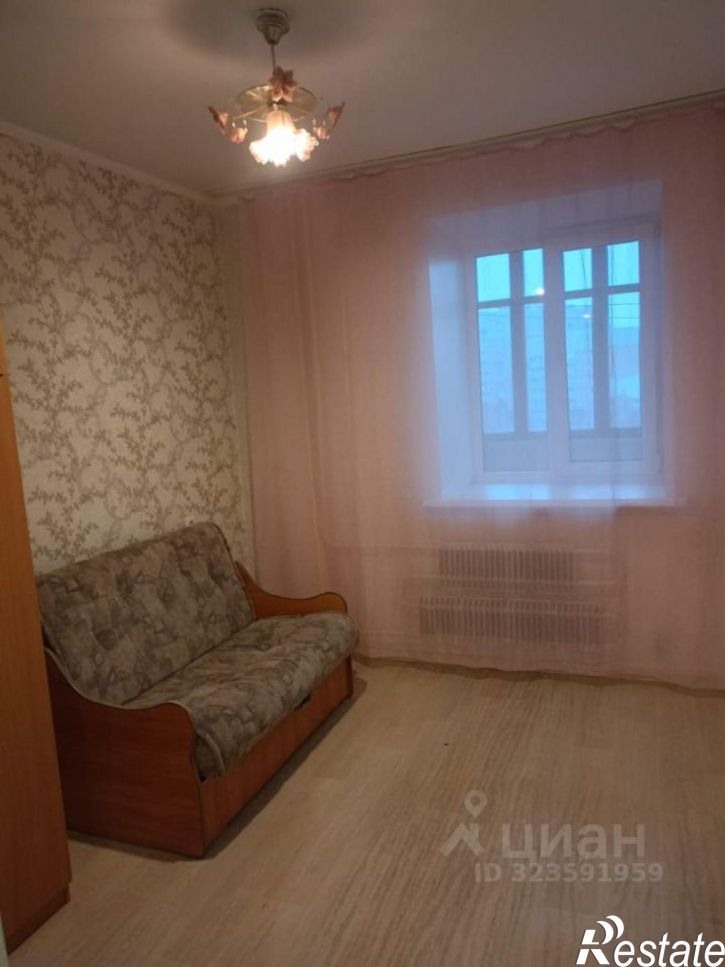 3-комн квартира ул Антона Петрова, 250,  д. 250