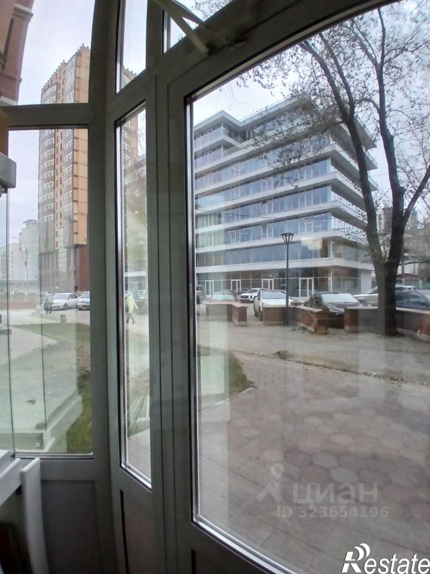 Купить торговое помещение за 26 478 400 рублей на Партизанская улица, 83