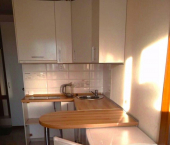 комната 71 кв м ул Гущина, 160