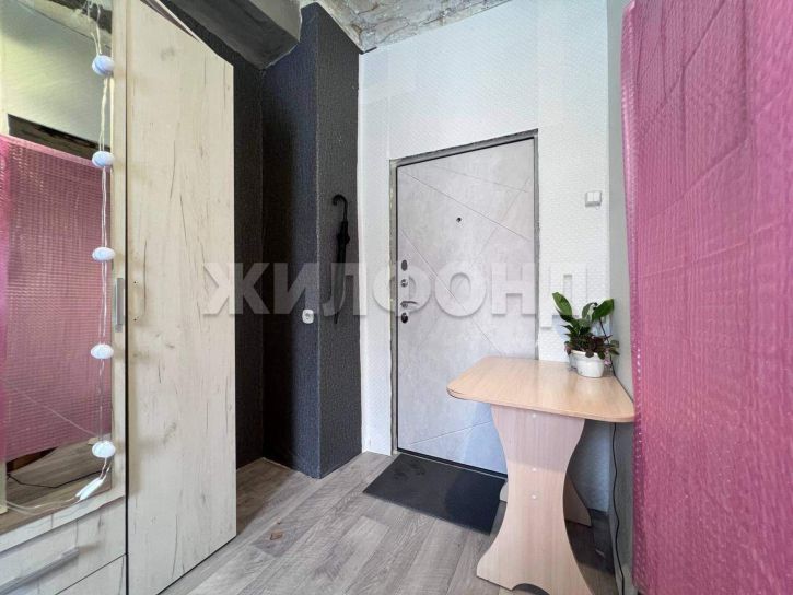 Комната Профинтерна улица, д.51