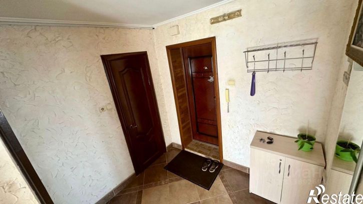 2-комн квартира улица Юрина, 243А,  д. 243А