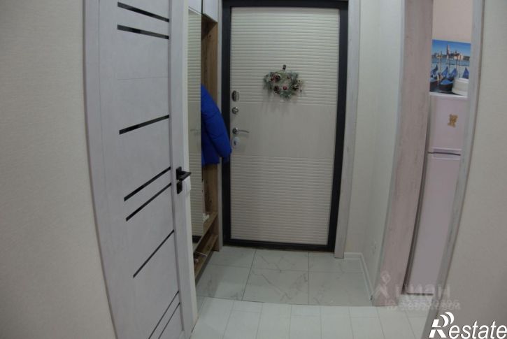 2-комн квартира ул Солнечная Поляна, 94 1,  д. 94 1,  к. 1