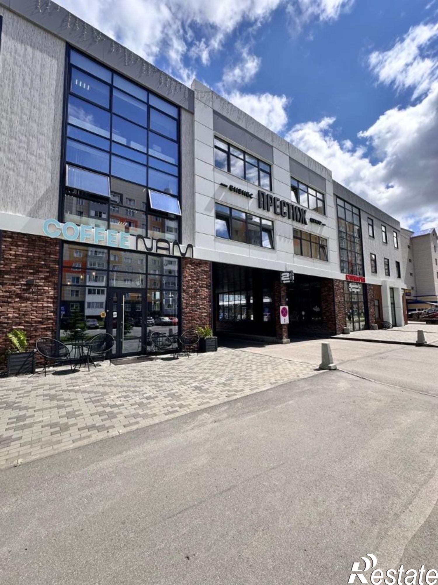 Купить помещение свободного назначения за 13 000 100 рублей на Сиреневая улица, 23/1