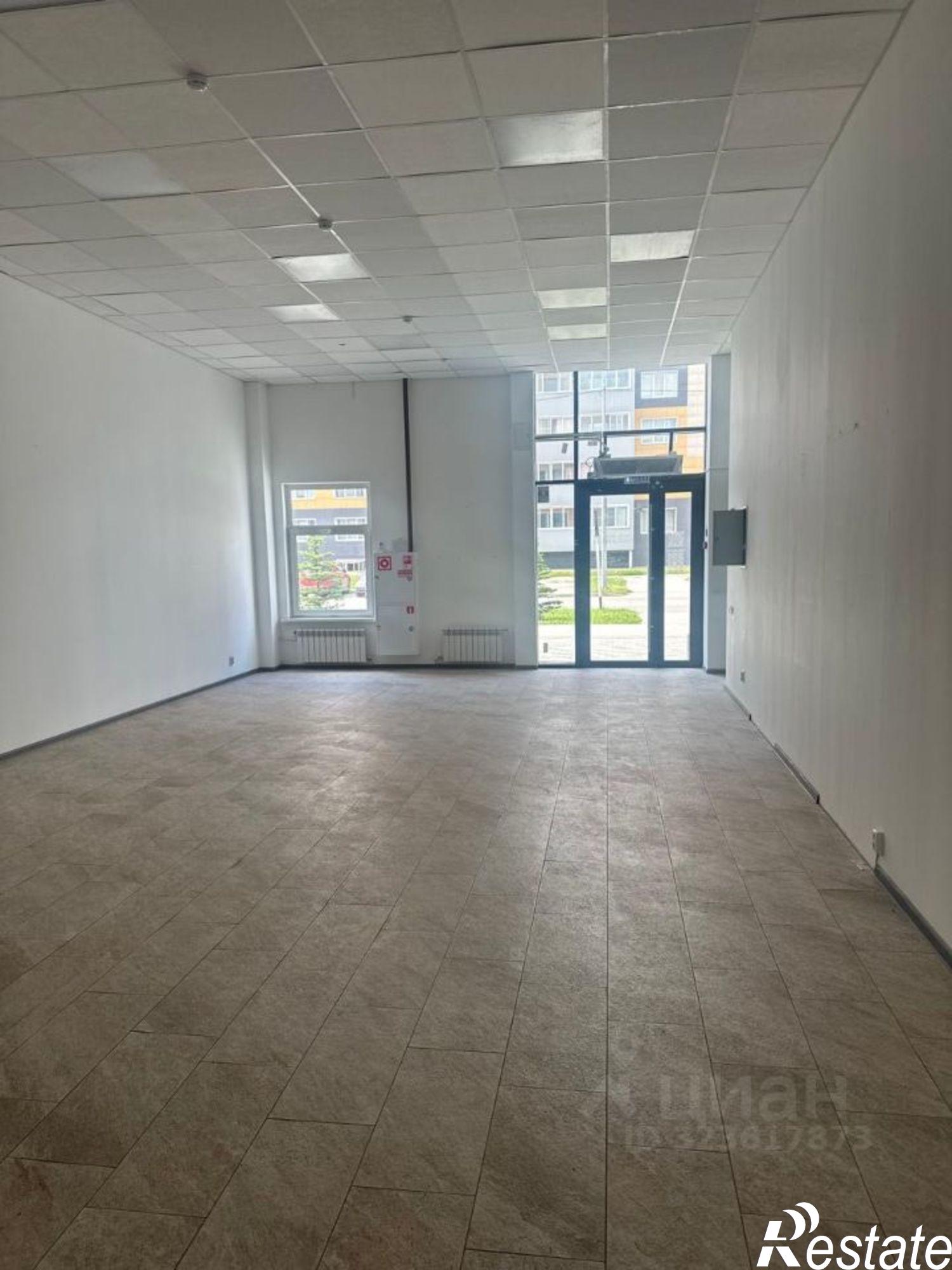 Купить помещение свободного назначения за 13 000 100 рублей на Сиреневая улица, 23/1