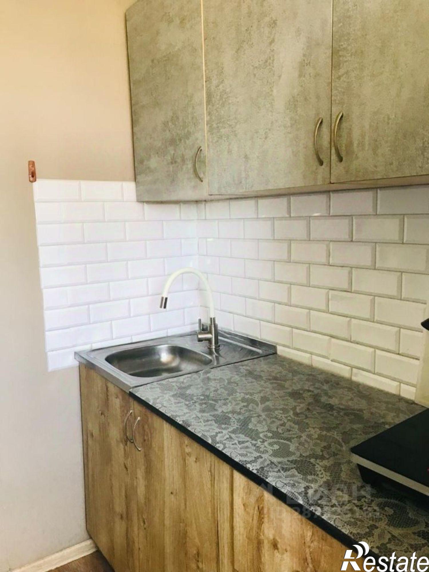 Купить квартиру за 3 550 000 рублей на улица Юрина, 206