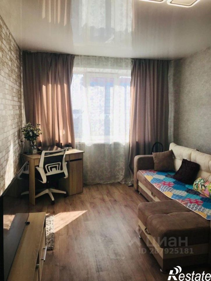 1-комн квартира улица Юрина, 206,  д. 206