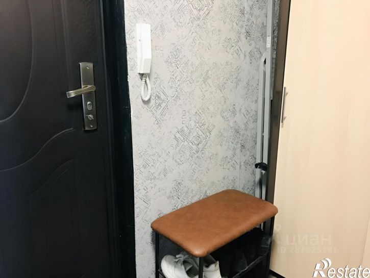 1-комн квартира улица Юрина, 206,  д. 206