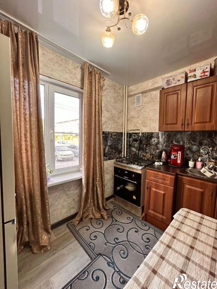 3-комн квартира Барнаул г., Ленинский, Островского ул.