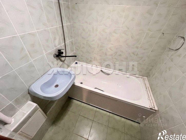 2-комн квартира Барнаул, улица Кутузова, 16Г