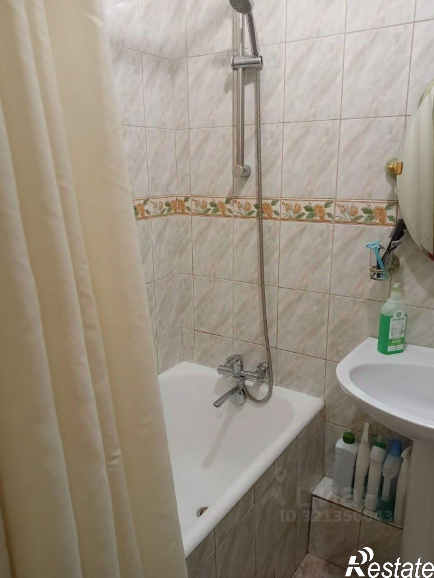 Купить квартиру за 5 650 000 рублей на проспект Строителей, 39