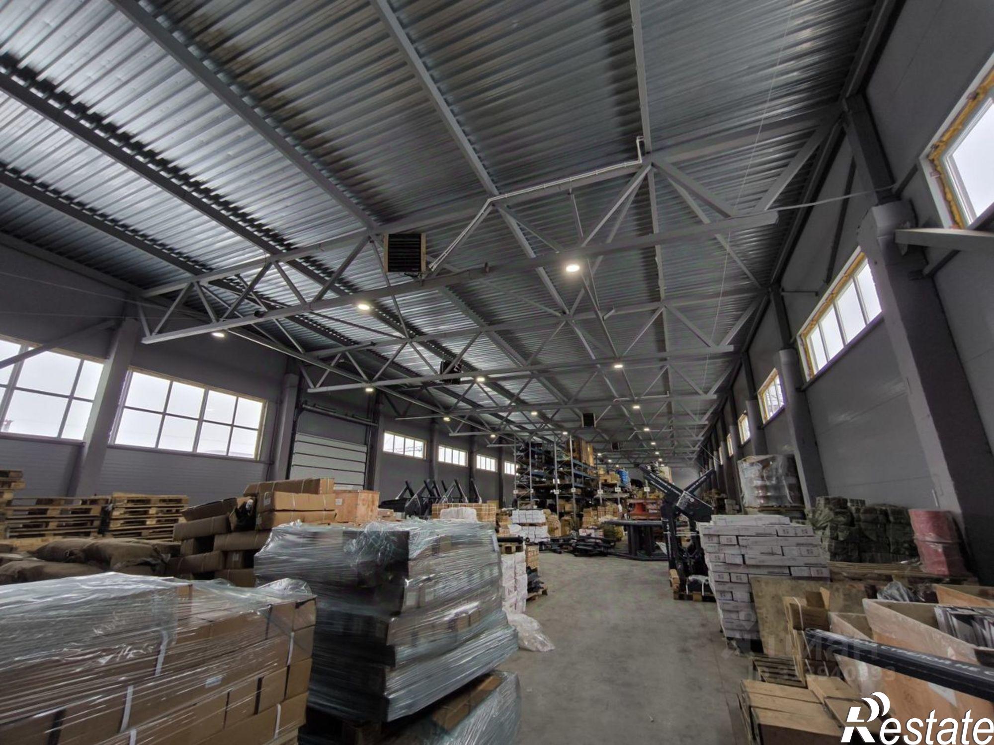 Сдать ОСЗ, отдельно стоящее здание за 523 200 рублей на ул Попова, 179Л