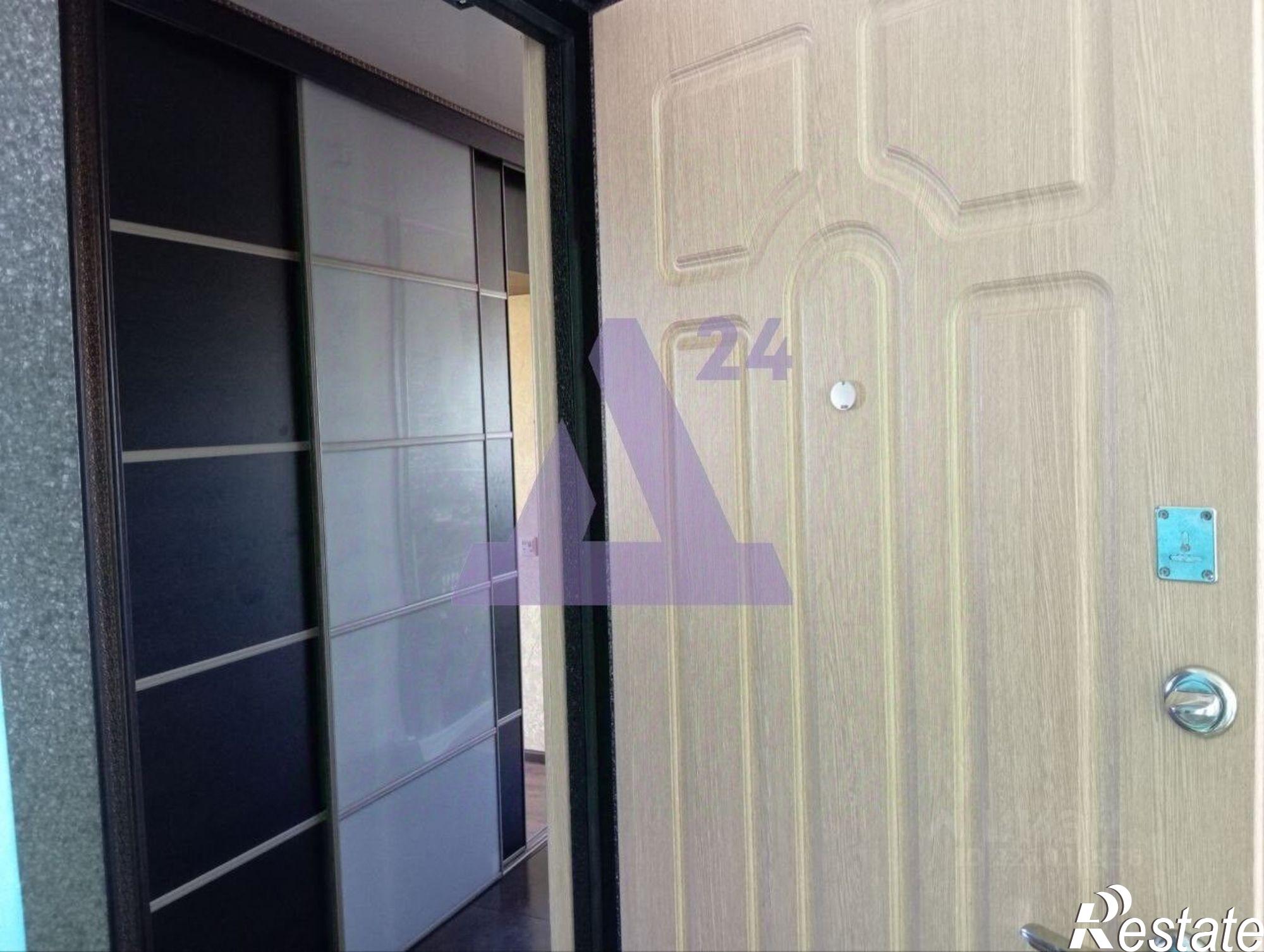 Купить квартиру за 4 300 000 рублей на улица Петра Сухова, 61А