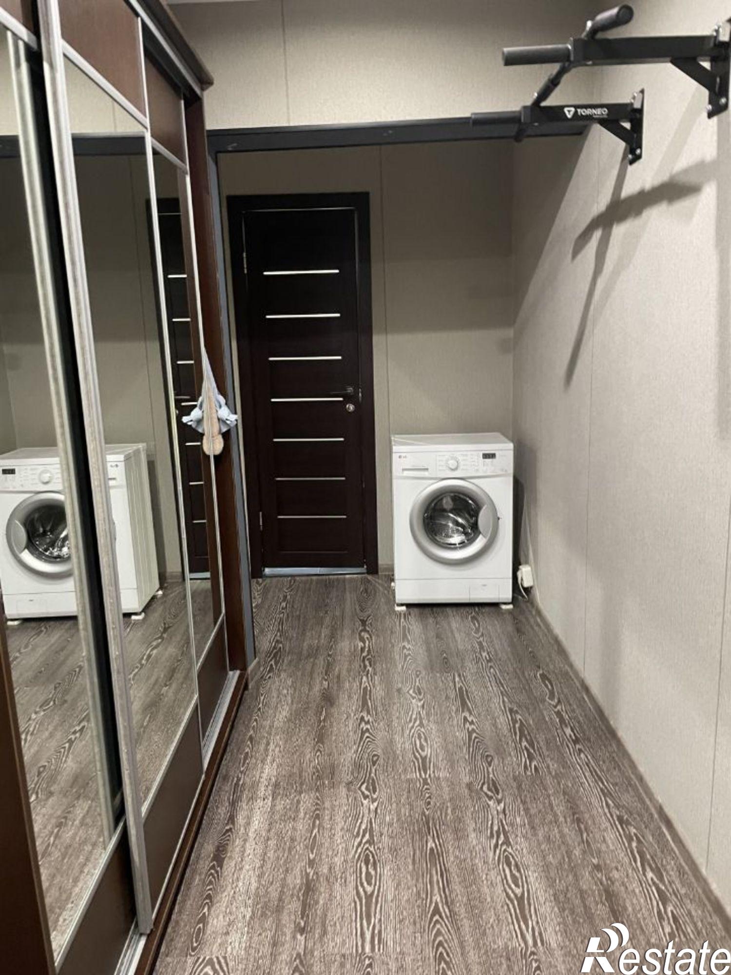 Купить квартиру за 9 000 000 рублей на ул Власихинская, 105