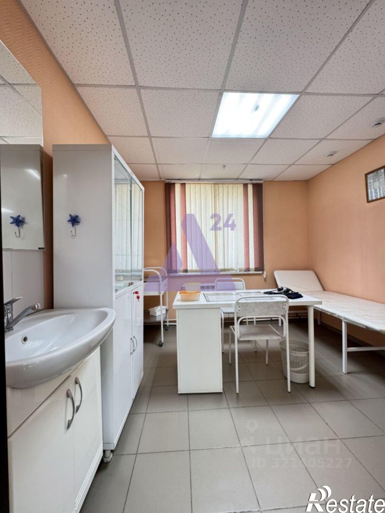 Купить производственную площадь за 78 000 300 рублей на город Барнаул, проезд Южный