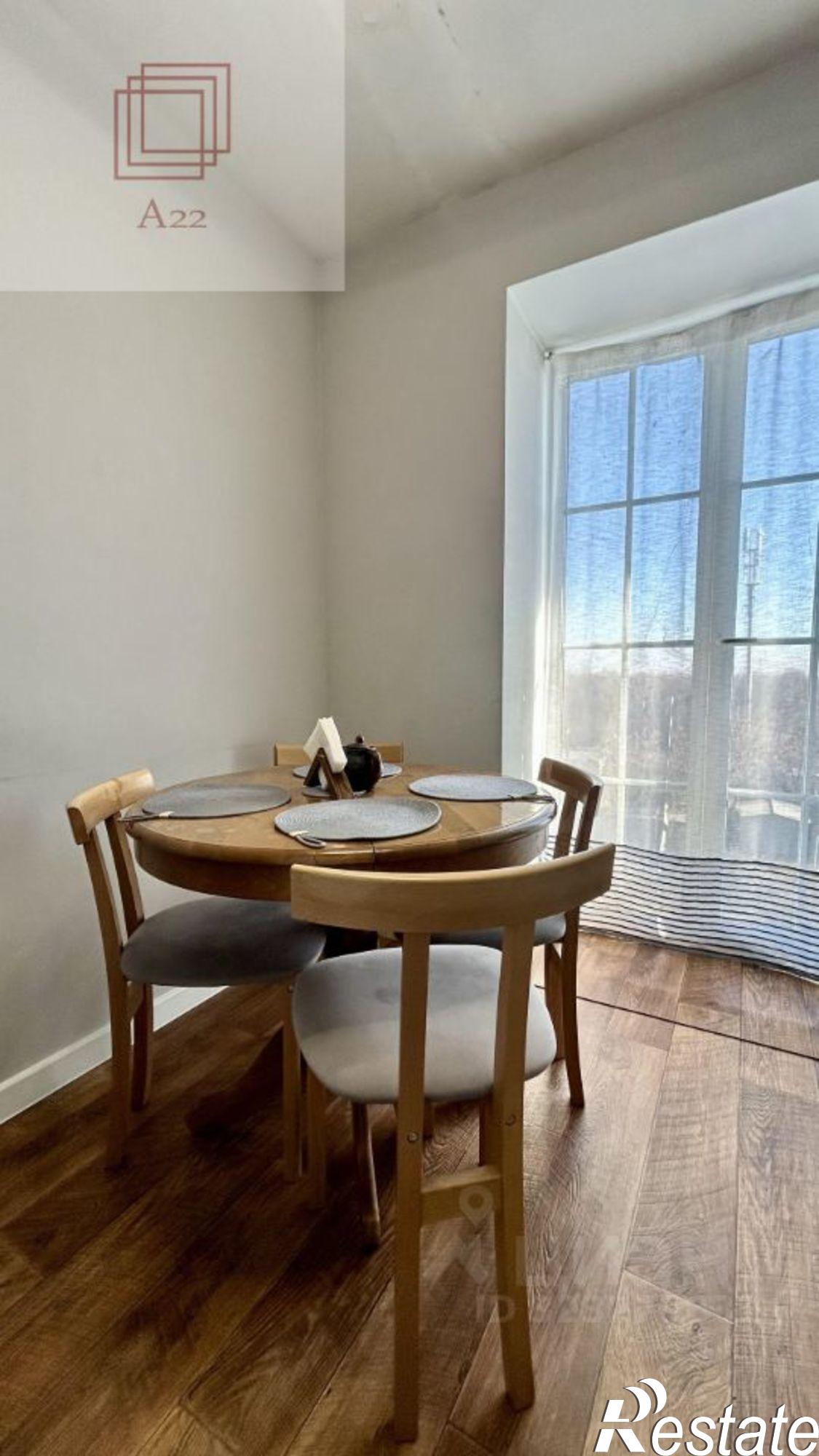 Купить квартиру за 6 000 000 рублей на улица Короленко, 3