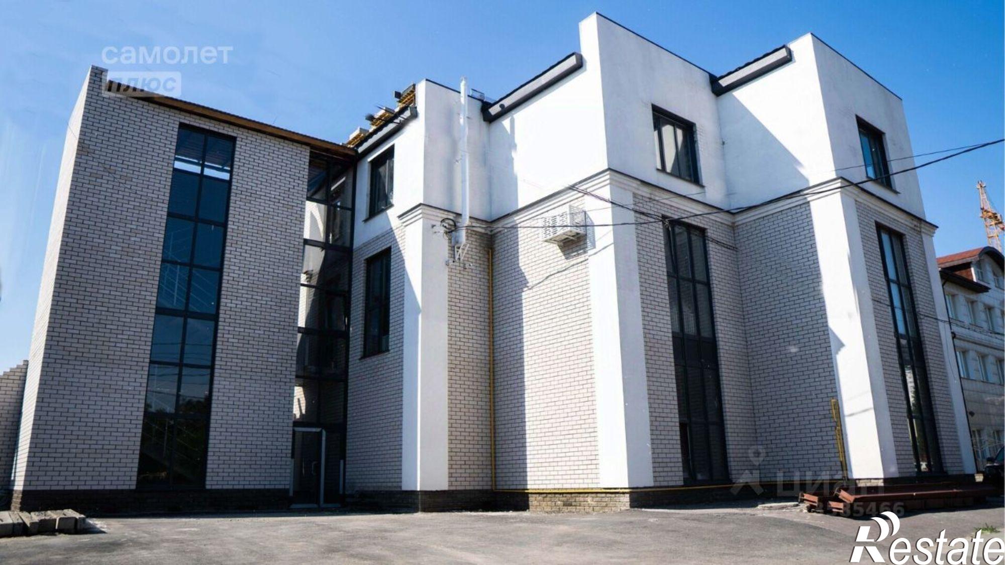 Купить помещение свободного назначения за 5 400 000 рублей на Революционный переулок, 61А