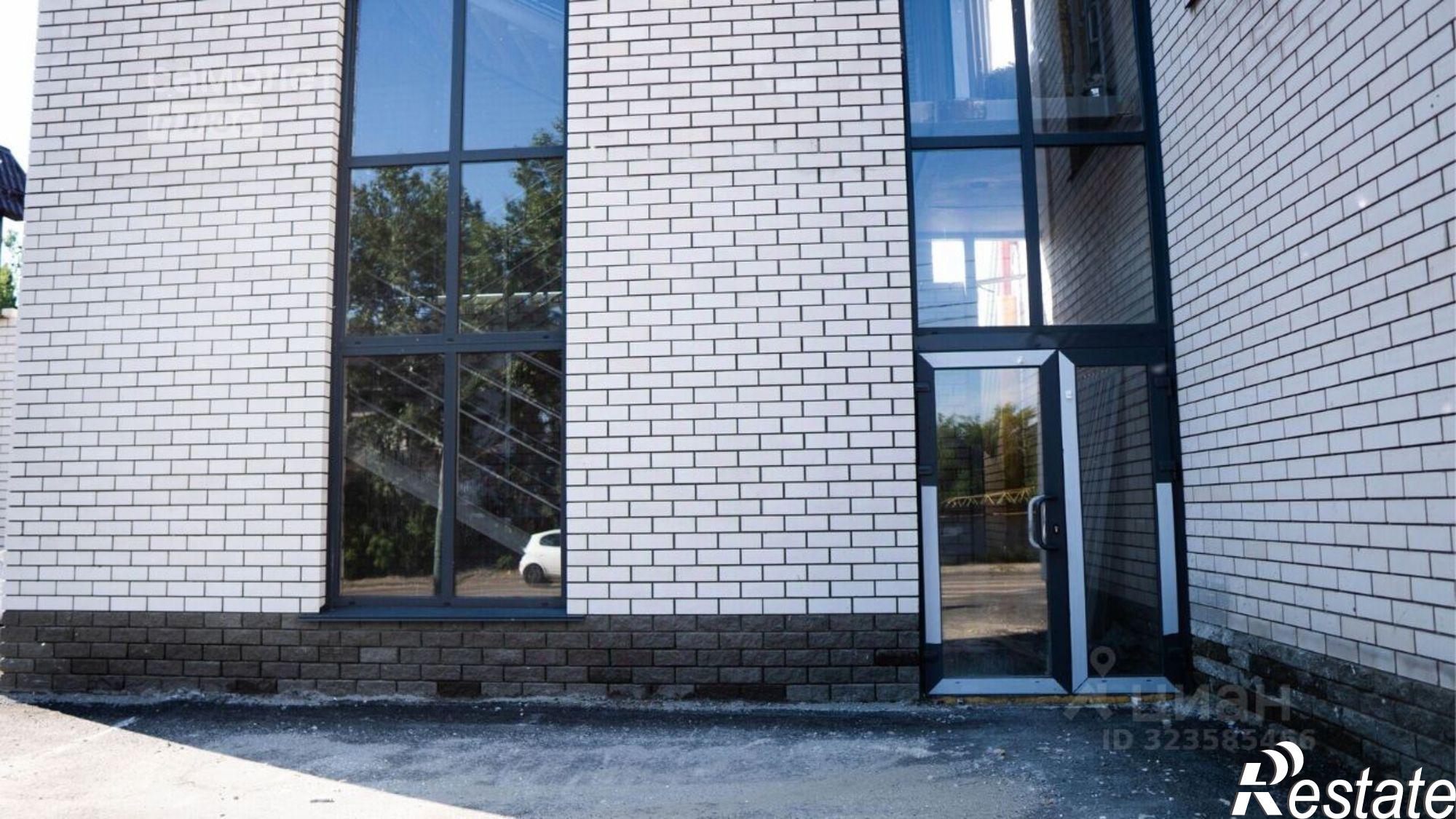 Купить помещение свободного назначения за 5 400 000 рублей на Революционный переулок, 61А