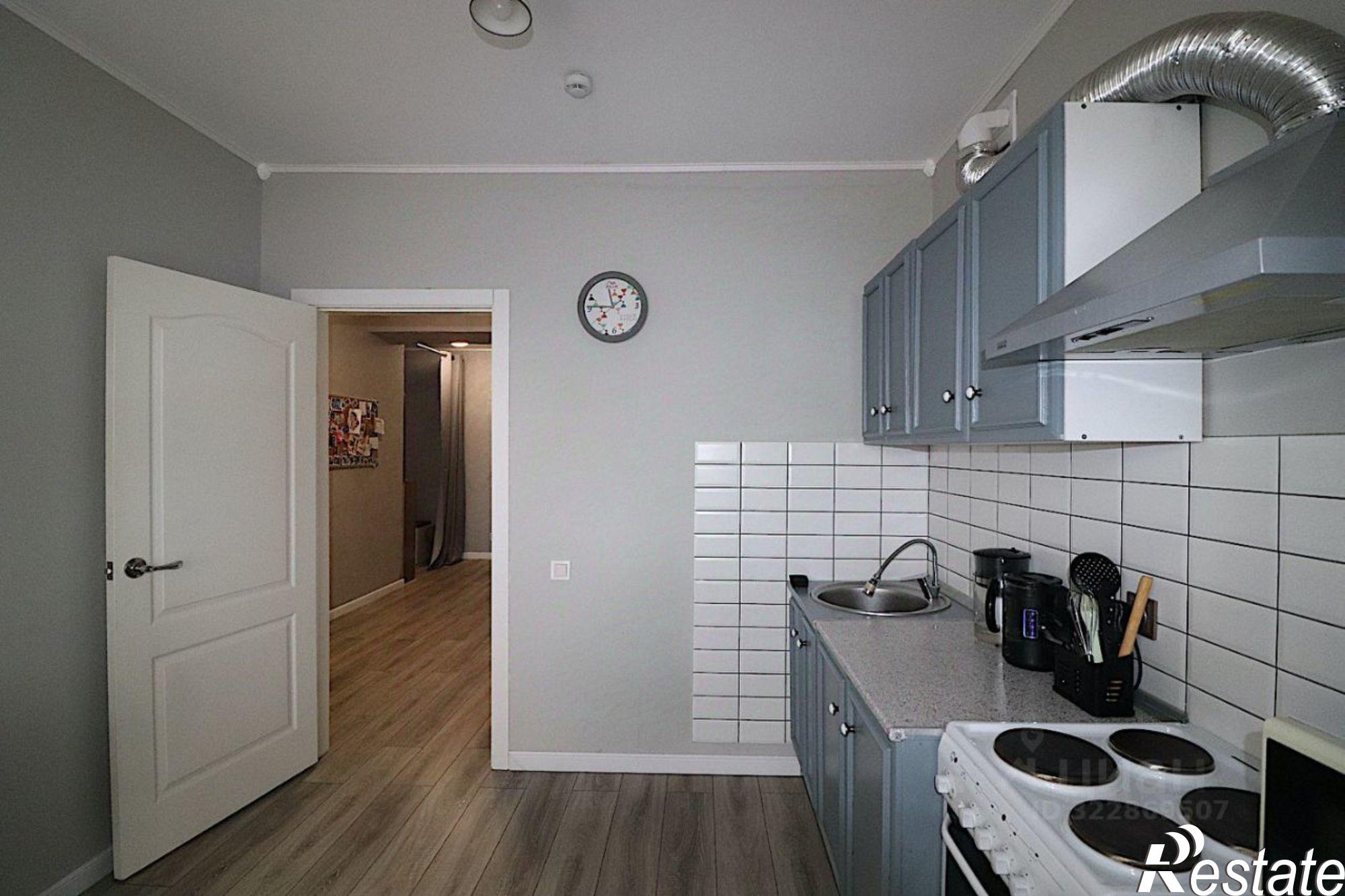 Купить квартиру за 6 200 000 рублей на Власихинская улица, 97