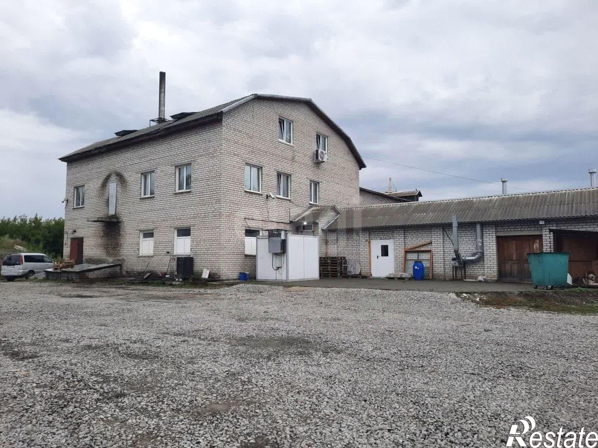 Купить складское помещение за 99 791 400 рублей на Интернациональная улица, 312