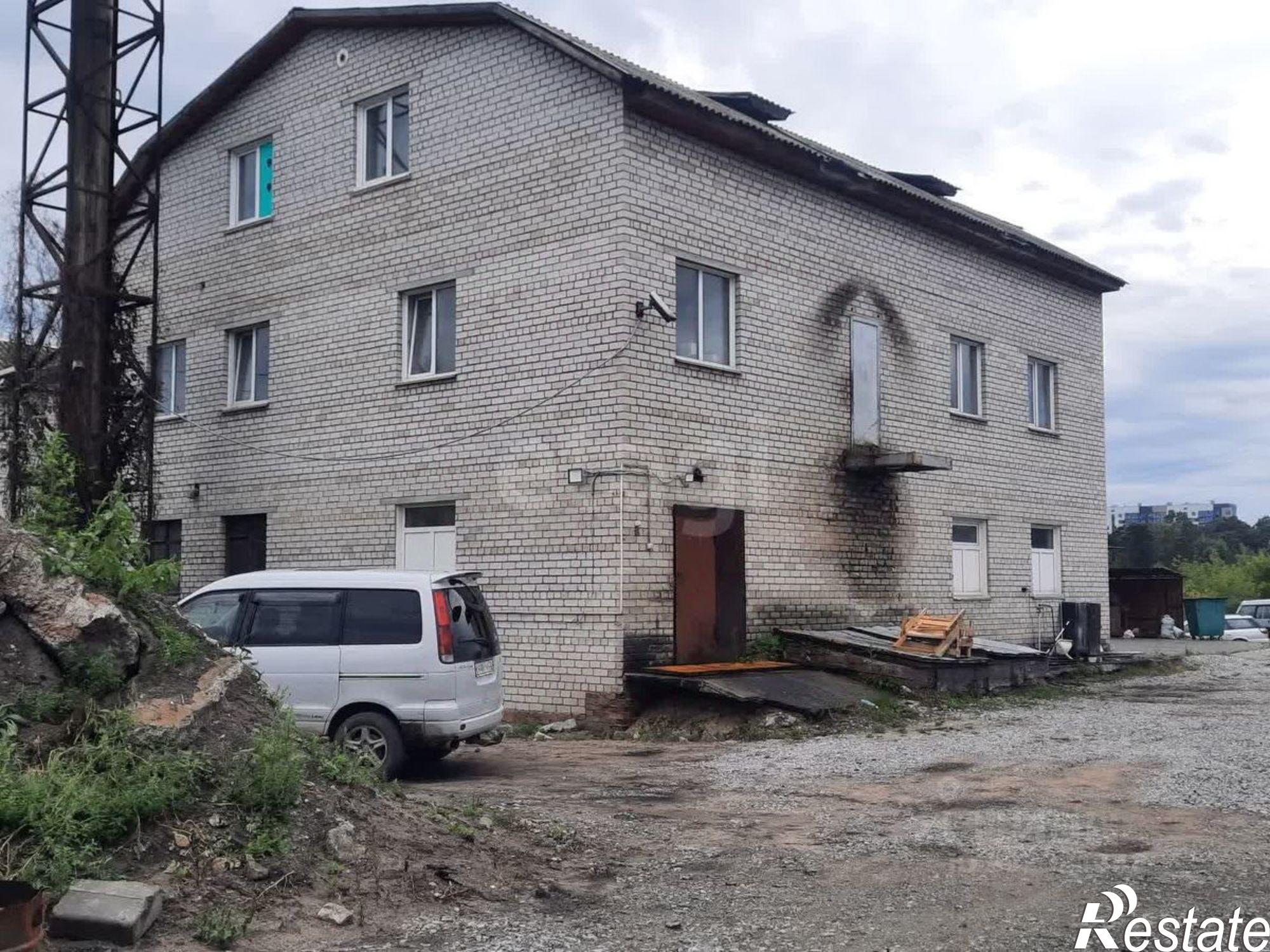 Купить складское помещение за 99 791 400 рублей на Интернациональная улица, 312