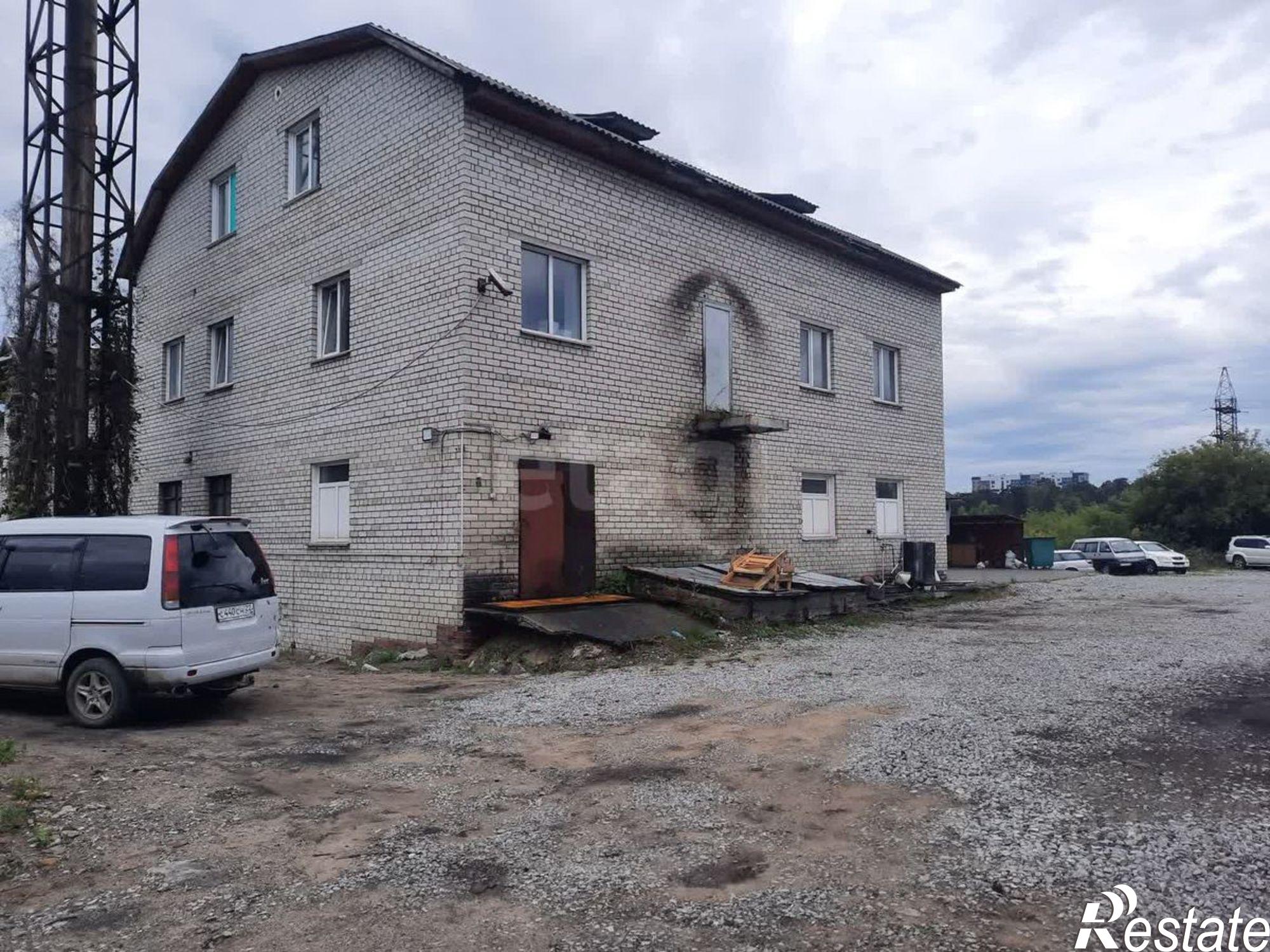 Купить складское помещение за 99 791 400 рублей на Интернациональная улица, 312