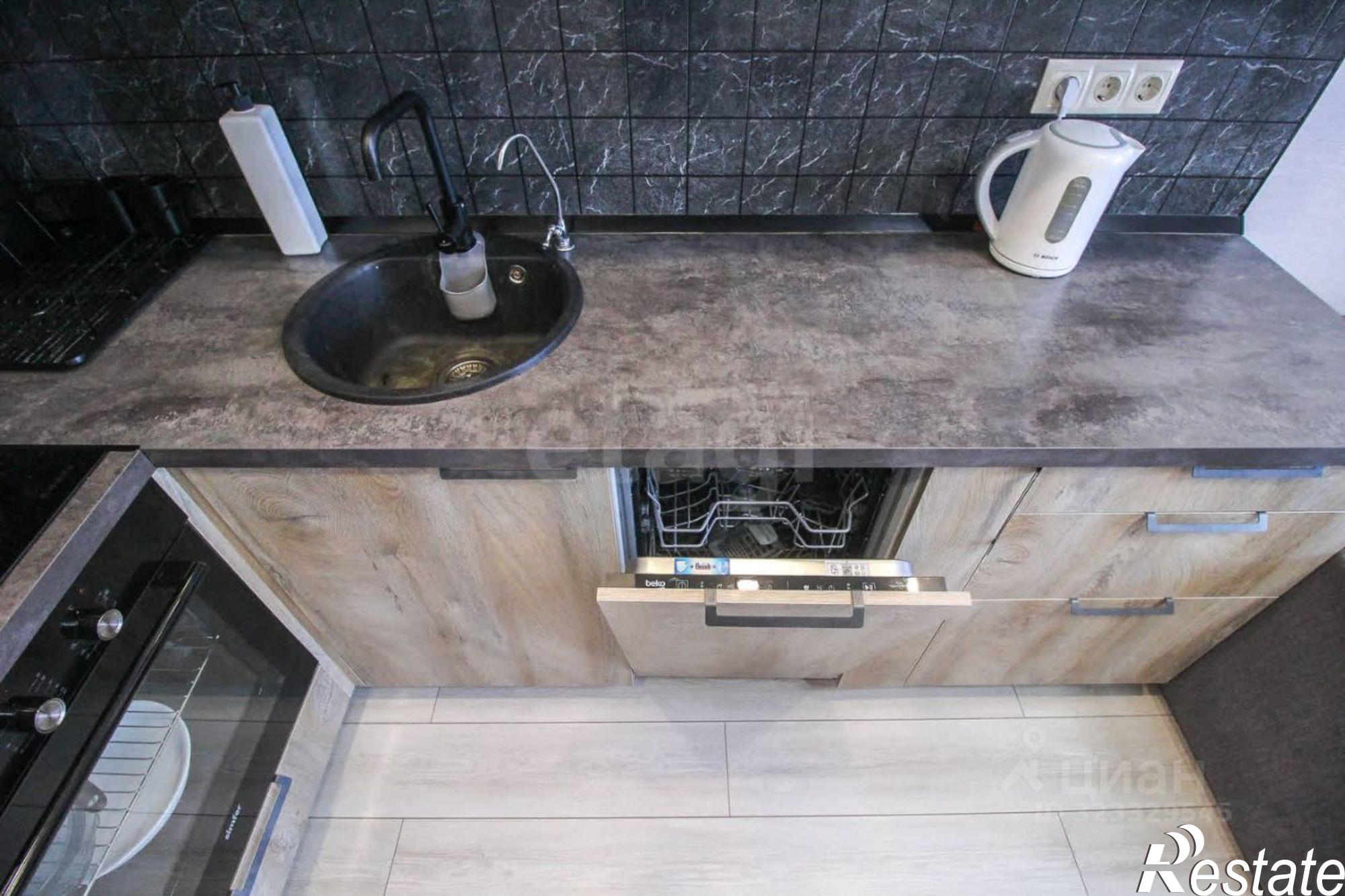 Купить квартиру за 9 900 000 рублей на улица Солнечная Поляна, 85