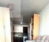 комната 17 кв м улица Сухэ-Батора, 12