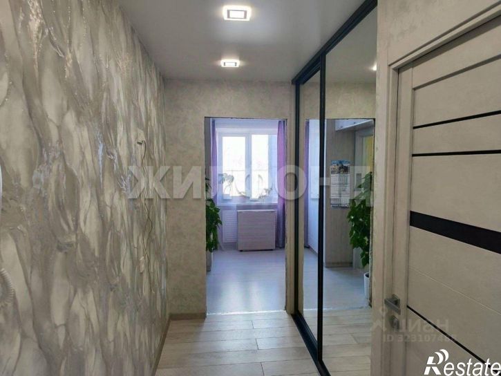 3-комн квартира улица Антона Петрова, 266,  д. 266