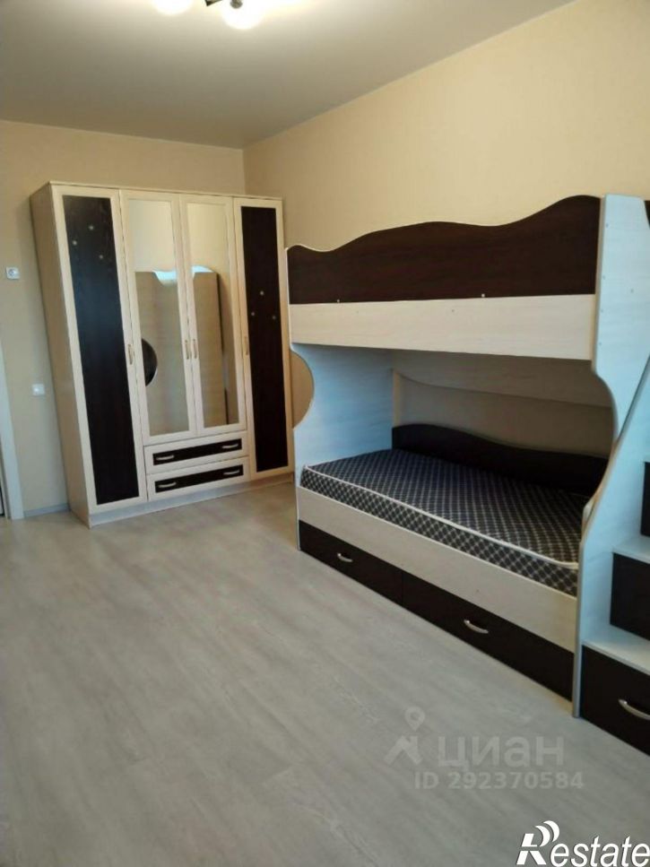 3-комн квартира ул Нагорная 6-я, 15г/9,  д. 15г/9