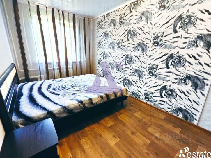 2-комн квартира улица Чеглецова, 18,  д. 18