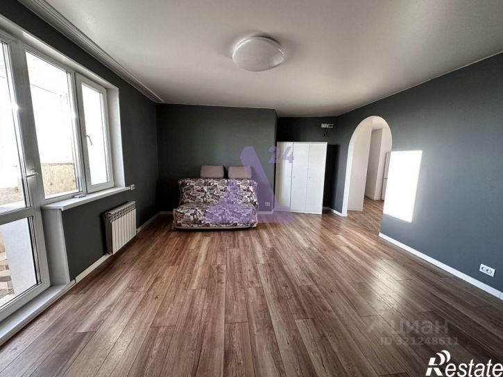 2-комн квартира улица Антона Петрова, 254,  д. 254