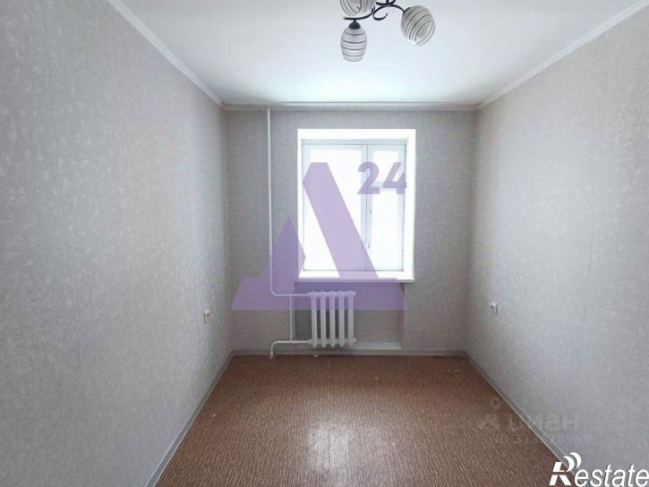 3-комн квартира Лазурная улица, 24,  д. 24