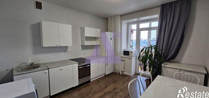 3-комн квартира Промышленная улица, 4,  д. 4